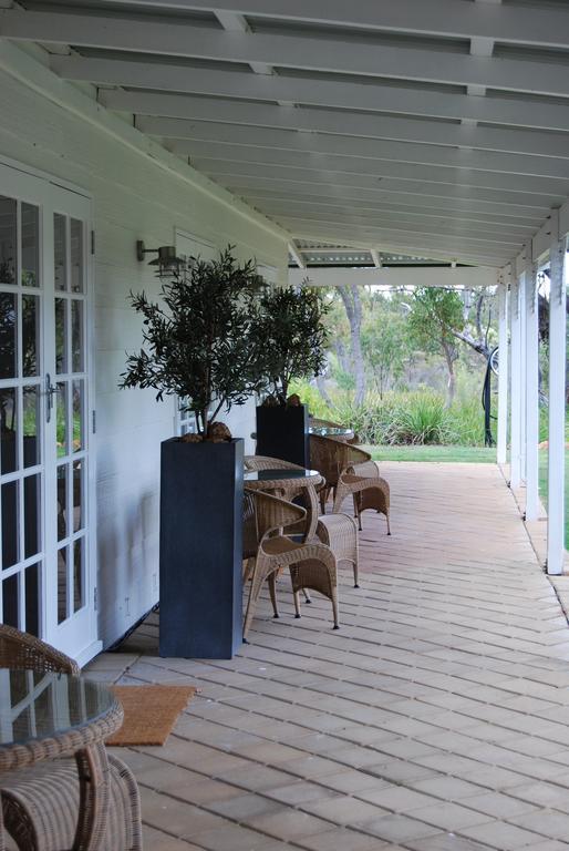 Llewellin'S Guest House Margaret River Dış mekan fotoğraf